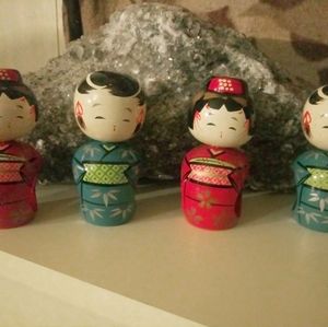 Napkin holders